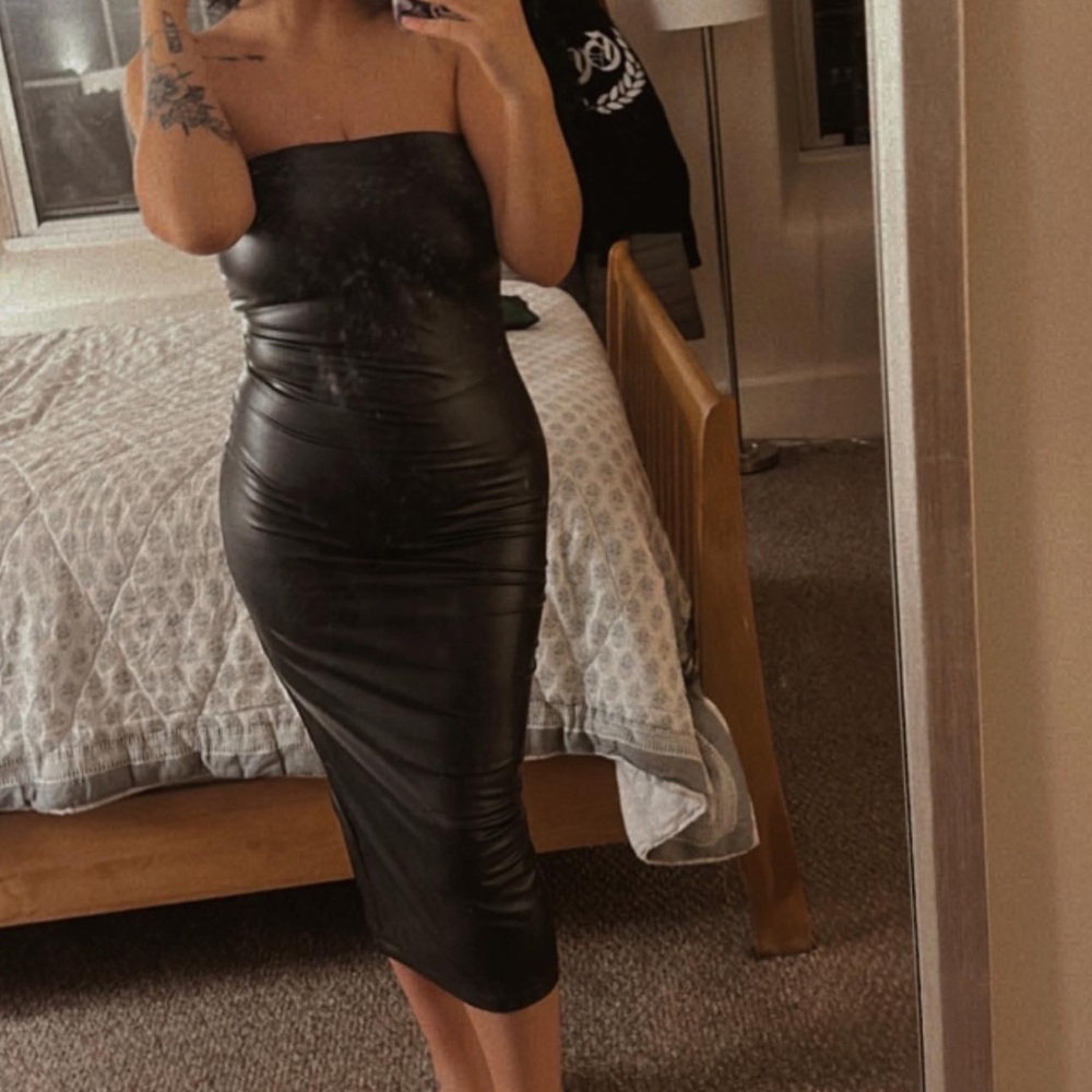 Forever 21 strapless leather midi dress - size small